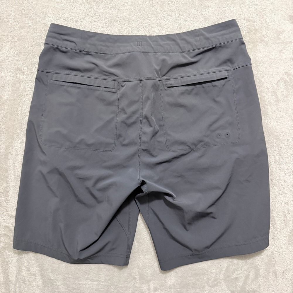 Lululemon Swim Commission Shorts Men 34 9" Gray Performance Hybrid Beach EUC - Picture 5 of 12